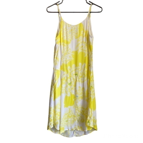 cupcakes and Cashmere Dayen Dress in White size XS - Picture 9 of 12